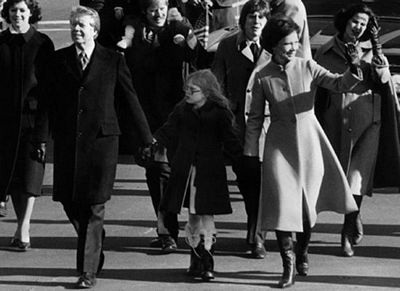 Chùm ảnh: Thời trang của các đệ nhất phu nhân trong ngày tổng thống nhậm chức - 4 Chùm ảnh: Thời trang của các đệ nhất phu nhân trong ngày tổng thống nhậm chức - 4