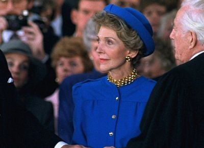 Chùm ảnh: Thời trang của các đệ nhất phu nhân trong ngày tổng thống nhậm chức - 5 Chùm ảnh: Thời trang của các đệ nhất phu nhân trong ngày tổng thống nhậm chức - 5