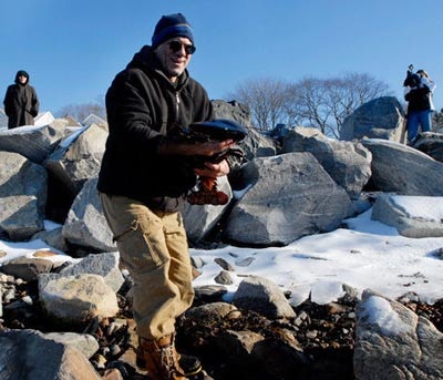 Phóng thích “tôm cụ” 140 năm tuổi về với biển - 7 Phóng thích “tôm cụ” 140 năm tuổi về với biển - 7