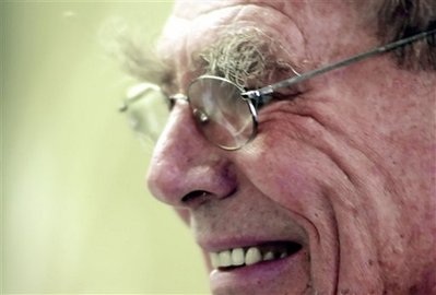 Hi sinh lông mày để gây quỹ từ thiện - 2