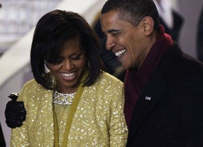 Vợ chồng Obama “tình cảm” cả trong ngày nhậm chức - 6