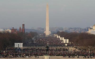 Dân Mỹ háo hức trước “giờ G” - 1