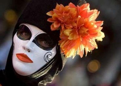 Chùm ảnh: Rực rỡ lễ hội hoá trang Venice - 7