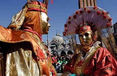 Chùm ảnh: Rực rỡ lễ hội hoá trang Venice - 16