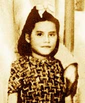 Bé gái 12 tuổi sắp sinh con - 1