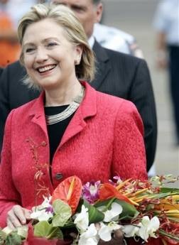Clinton và sứ mệnh cải thiện hình ảnh của Mỹ trong thế giới Hồi giáo - 1 Clinton và sứ mệnh cải thiện hình ảnh của Mỹ trong thế giới Hồi giáo - 1
