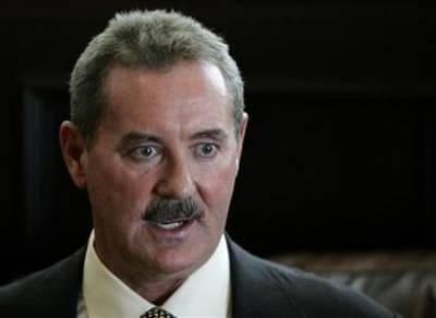 Allen Stanford và chiêu lừa ở 131 quốc gia - 1 Allen Stanford và chiêu lừa ở 131 quốc gia - 1