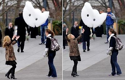 Đám mây hình mặt cười trên bầu trời London - 5