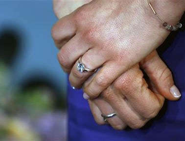 Công chúa Thụy Điển tuyên bố sắp kết hôn - 2