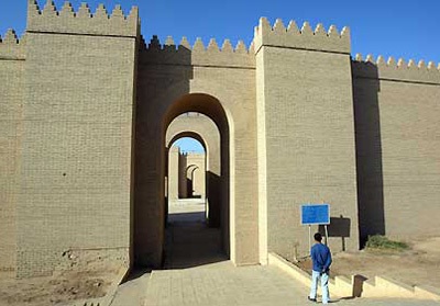 Iraq đón du khách phương Tây đầu tiên sau 6 năm - 1 Iraq đón du khách phương Tây đầu tiên sau 6 năm - 1