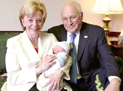 Vợ cựu Phó tổng thống Mỹ nhập viện vì bị ngất - 1 Vợ cựu Phó tổng thống Mỹ nhập viện vì bị ngất - 1