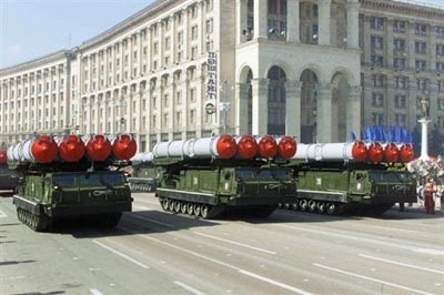 Nga phủ nhận chuyển giao tên lửa S-300 cho Iran - 1 Nga phủ nhận chuyển giao tên lửa S-300 cho Iran - 1