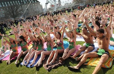 Cỏ ba lá trên đường phố London - 4