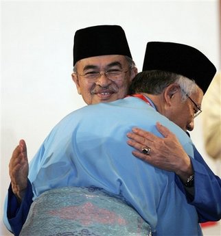 Malaysia: Thủ tướng từ chức, dọn đường cho nhân vật mới  - 1