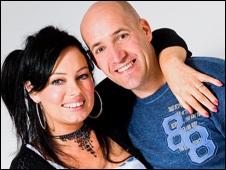 Nhận tiền trợ cấp để nói chuyện với người chết - 1 Nhận tiền trợ cấp để nói chuyện với người chết - 1