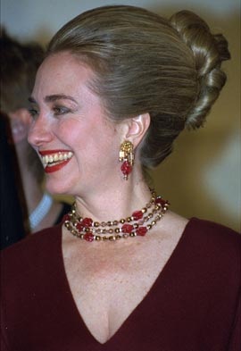 Chùm ảnh: 101 kiểu tóc của Ngoại trưởng Mỹ Hillary Clinton - 9 Chùm ảnh: 101 kiểu tóc của Ngoại trưởng Mỹ Hillary Clinton - 9