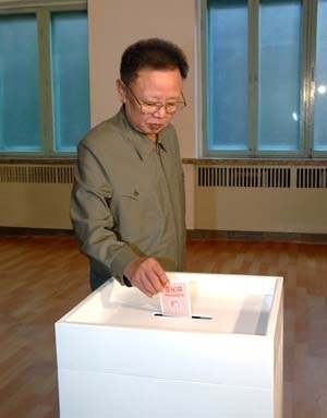 Chùm tin vắn qua ảnh - 1