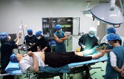 Chùm ảnh: Gặp “đối thủ” của người cao nhất thế giới - 4 Chùm ảnh: Gặp “đối thủ” của người cao nhất thế giới - 4