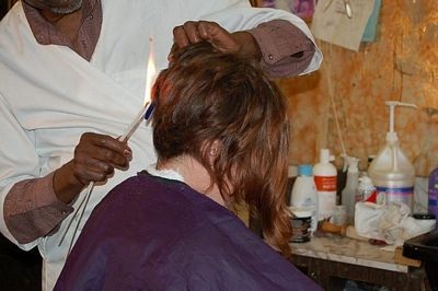 Video: Cắt tóc bằng... lửa - 4