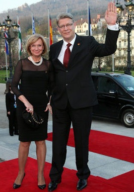 Chùm ảnh: “Một nửa” của các nguyên thủ NATO  - 13