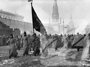 Chùm ảnh: Kỷ niệm 90 năm Cách Mạng Tháng 10 Nga - 2