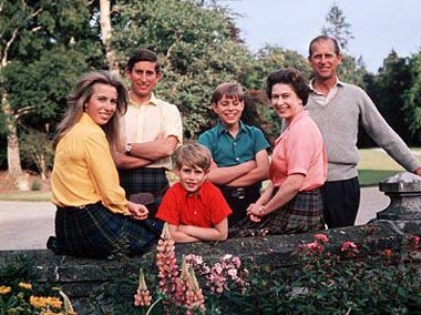 Chùm ảnh: 60 năm đám cưới kim cương của Nữ hoàng Elizabeth II - 7