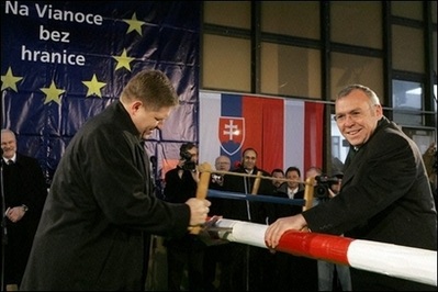 Hiệp ước phi biên giới Schengen chào mừng 9 thành viên mới - 4 Hiệp ước phi biên giới Schengen chào mừng 9 thành viên mới - 4