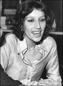 Nhìn lại cuộc đời cựu Thủ tướng bị ám sát Benazir Bhutto - 2 Nhìn lại cuộc đời cựu Thủ tướng bị ám sát Benazir Bhutto - 2