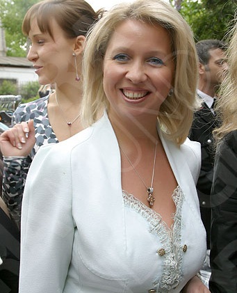 Hoa khôi một thời sẽ trở thành đệ nhất phu nhân? - 2