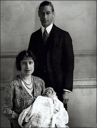 Chùm ảnh: Cuộc đời người trị vì thọ nhất nước Anh - 1 Chùm ảnh: Cuộc đời người trị vì thọ nhất nước Anh - 1