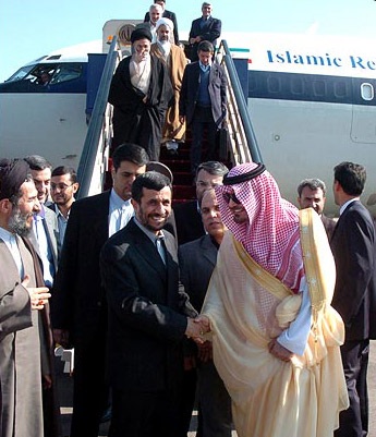 Chùm ảnh: Dòng người cuồn cuộn đổ về Mecca - 8 Chùm ảnh: Dòng người cuồn cuộn đổ về Mecca - 8