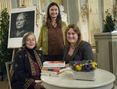 Chùm ảnh: Sôi động lễ trao giải thưởng Nobel 2007 - 13