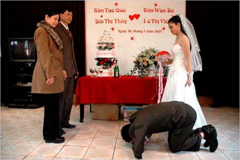 Đàn ông Hàn đua nhau lấy vợ Việt - 2 Đàn ông Hàn đua nhau lấy vợ Việt - 2