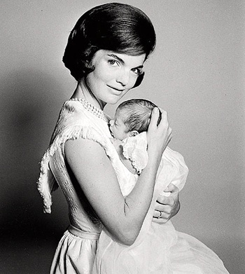 Carla Bruni và các đệ nhất phu nhân xinh đẹp của thế giới - 5 Carla Bruni và các đệ nhất phu nhân xinh đẹp của thế giới - 5