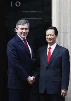 Chùm ảnh: Thủ tướng Nguyễn Tấn Dũng thăm Anh - 8 Chùm ảnh: Thủ tướng Nguyễn Tấn Dũng thăm Anh - 8