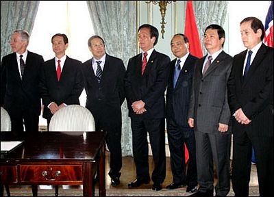 Chùm ảnh: Thủ tướng Nguyễn Tấn Dũng thăm Anh - 5 Chùm ảnh: Thủ tướng Nguyễn Tấn Dũng thăm Anh - 5