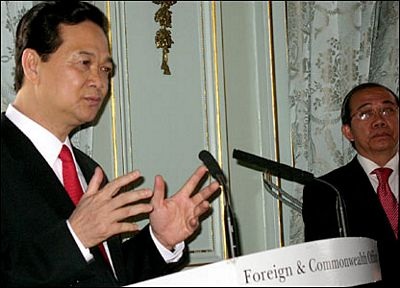 Chùm ảnh: Thủ tướng Nguyễn Tấn Dũng thăm Anh - 6 Chùm ảnh: Thủ tướng Nguyễn Tấn Dũng thăm Anh - 6