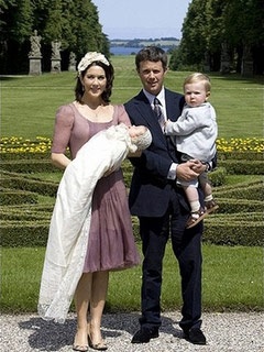 Chùm ảnh tiểu Công chúa của Hoàng gia Đan Mạch - 6 Chùm ảnh tiểu Công chúa của Hoàng gia Đan Mạch - 6