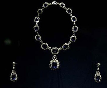 Triển lãm kỷ niệm đám cưới kim cương của Nữ hoàng Elizabeth - 9 Triển lãm kỷ niệm đám cưới kim cương của Nữ hoàng Elizabeth - 9