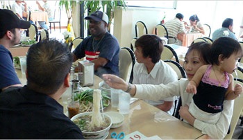 Chào buổi sáng Việt Nam tại Oklahoma - 1 Chào buổi sáng Việt Nam tại Oklahoma - 1