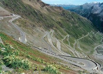 Những con đường ngoằn ngoèo nhất thế giới - 1