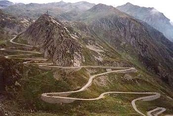 Những con đường ngoằn ngoèo nhất thế giới - 3