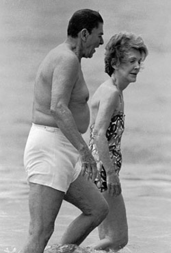 Ảnh các nguyên thủ cởi trần - 5