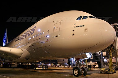 Thăm “khách sạn bay” Airbus A380 - 9