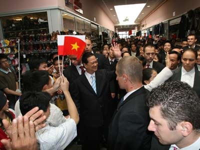 Thủ tướng Nguyễn Tấn Dũng đã về tới Hà Nội - 1 Thủ tướng Nguyễn Tấn Dũng đã về tới Hà Nội - 1