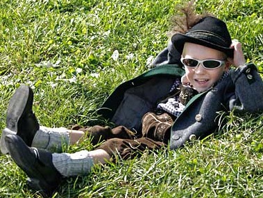 Chùm ảnh: Khai mạc lễ hội bia lớn nhất thế giới - 12