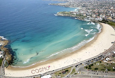 “Bữa tiệc” bikini lớn nhất thế giới - 8