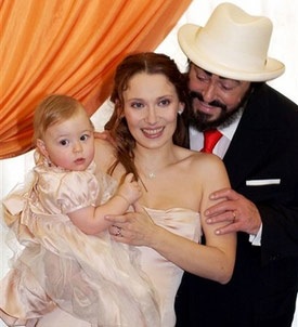 Từ giấc mơ bóng đá tới huyền thoại opera - 10