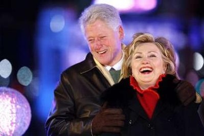 Chùm ảnh: Vợ chồng Clinton khiêu vũ trên Quảng trường Thời đại - 4