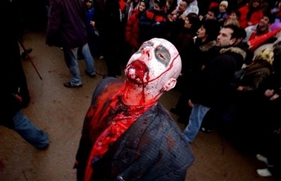 Lễ hội hoá trang “man rợ”  - 9